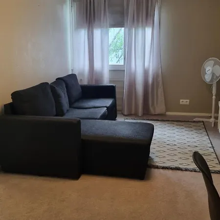 Sackle's Place * بوري